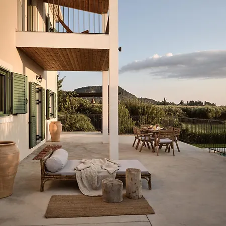 Phi Simple Living Quarters * Akrotiri (Zakynthos)