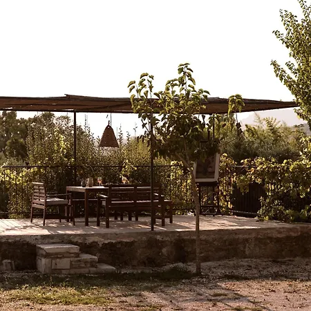 Phi Simple Living Quarters * Akrotiri (Zakynthos)