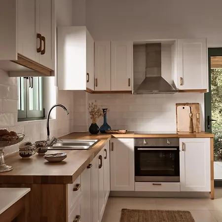 Phi Simple Living Quarters Vila *